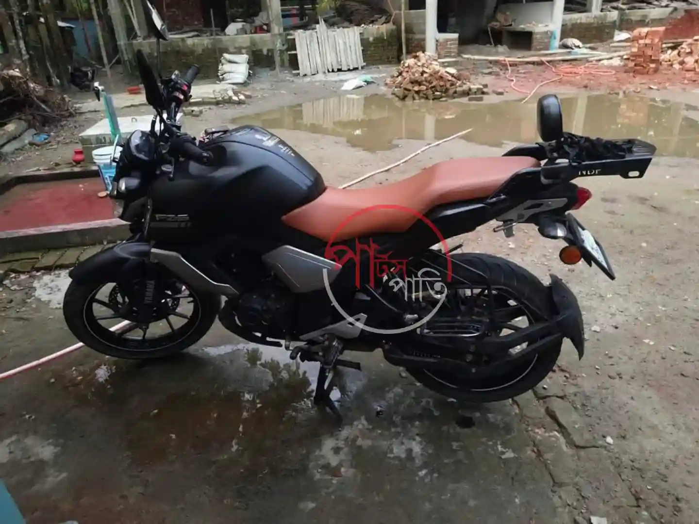 fzsv3,v4,deluxe backrest and carrier setup